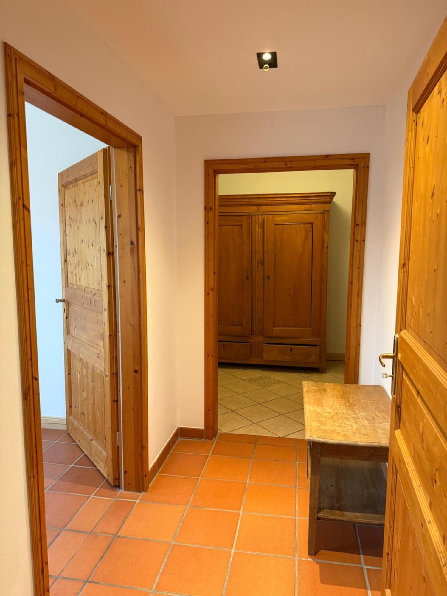 Scheune B7 * Dusseldorf